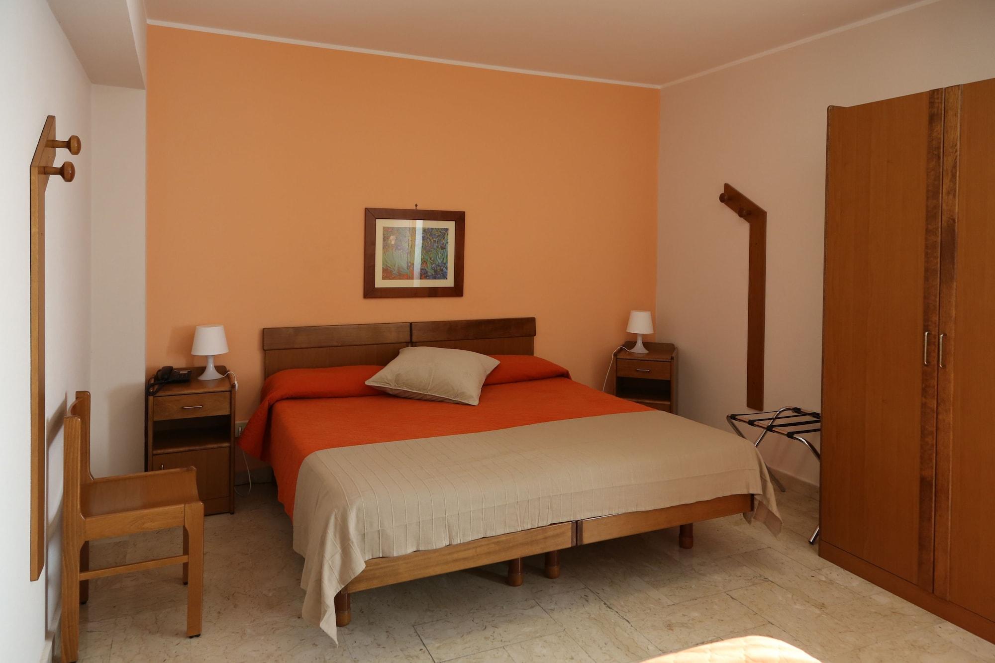 Hotel Villa Mater Catania-Fontanarossai nemzetközi repülőtér Kültér fotó