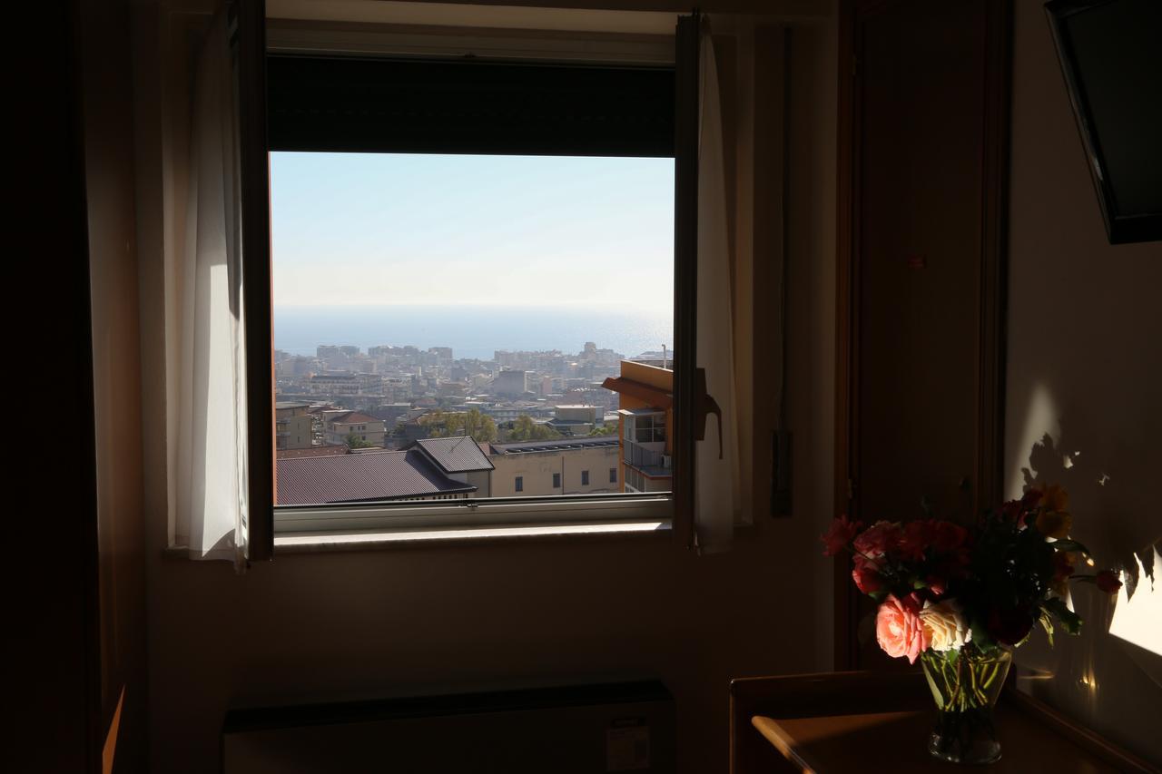 Hotel Villa Mater Catania-Fontanarossai nemzetközi repülőtér Kültér fotó