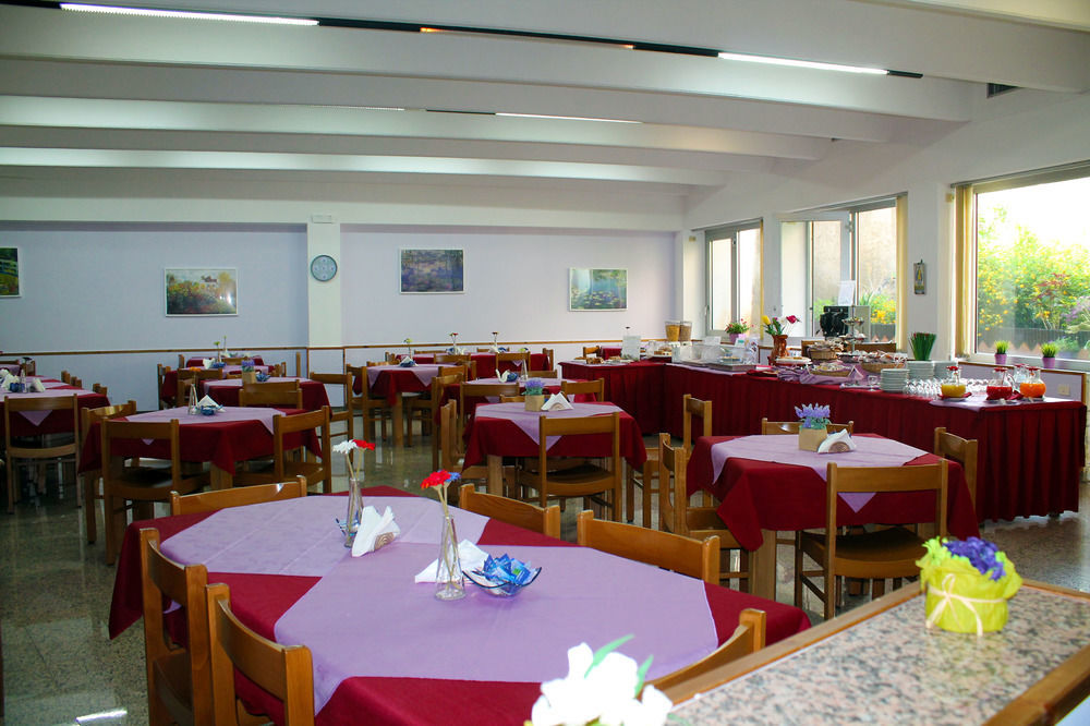 Hotel Villa Mater Catania-Fontanarossai nemzetközi repülőtér Kültér fotó