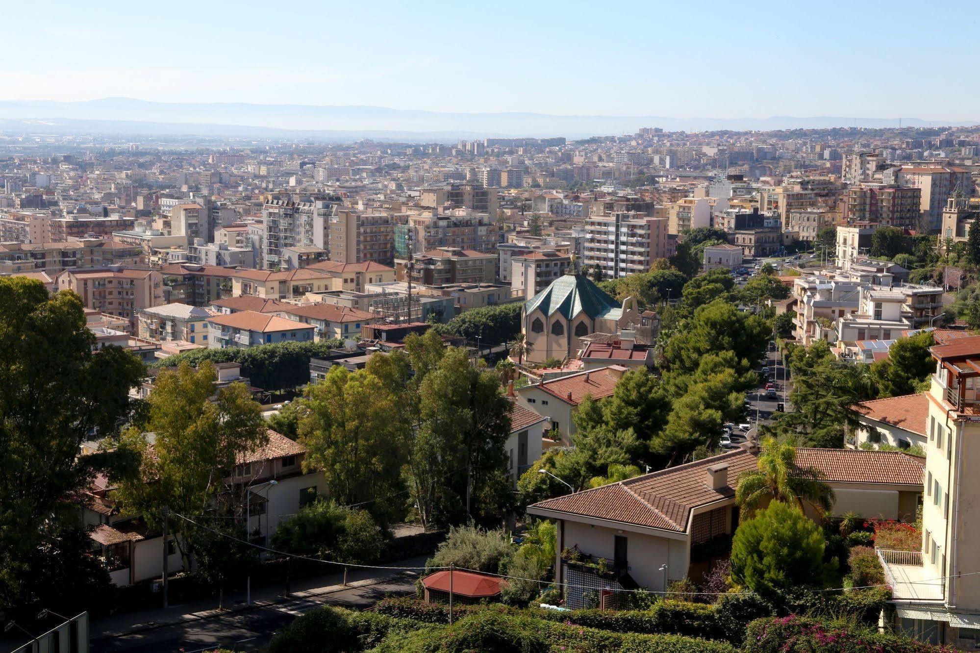 Hotel Villa Mater Catania-Fontanarossai nemzetközi repülőtér Kültér fotó