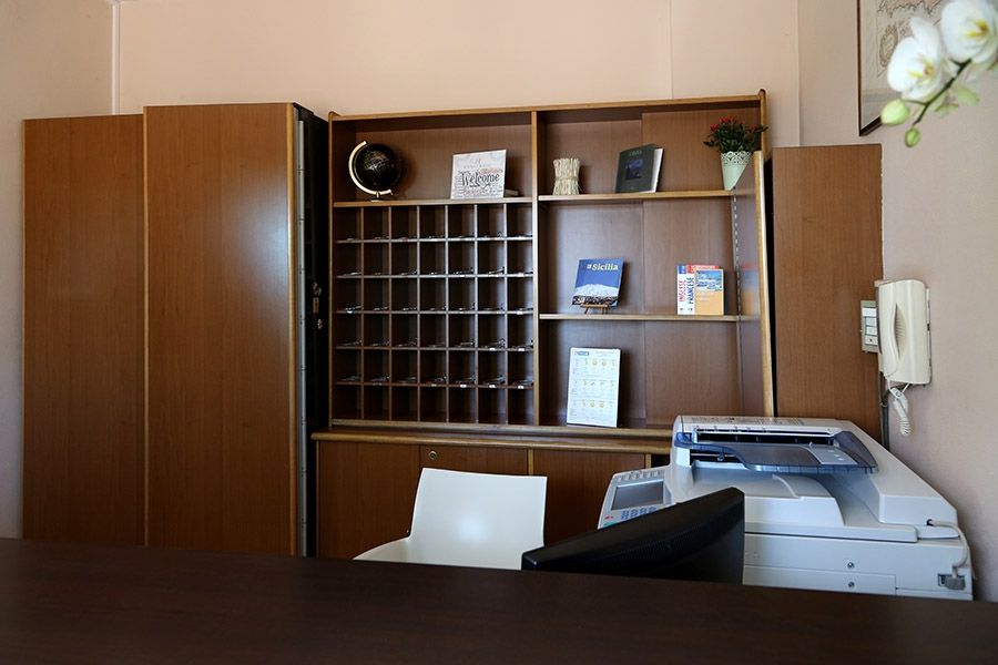 Hotel Villa Mater Catania-Fontanarossai nemzetközi repülőtér Kültér fotó